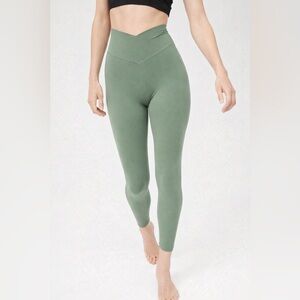 OFFLINE By Aerie Real Me High Waisted Crossover Legging in Sage Green